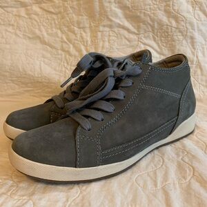 Dansko Dress Sneaker